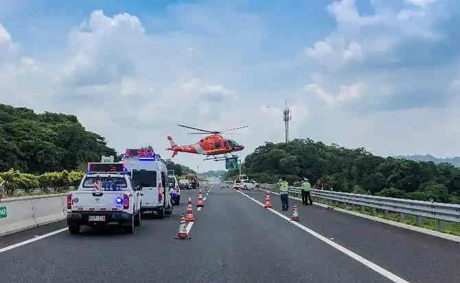界首高速公路汽车救援案例